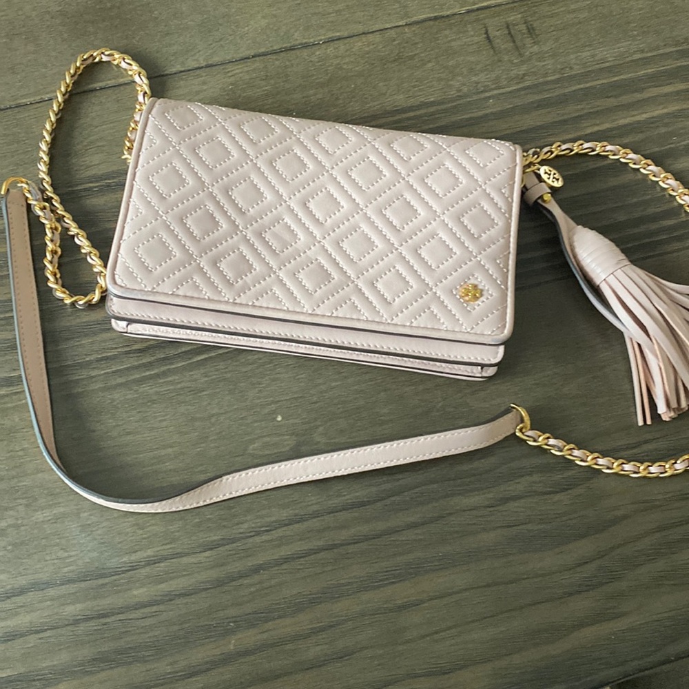 Tory Burch quilted pale pink chain wallet cross body